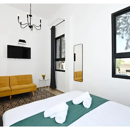 Villa Bazelet With Private Pool In Tiberias Exterior photo